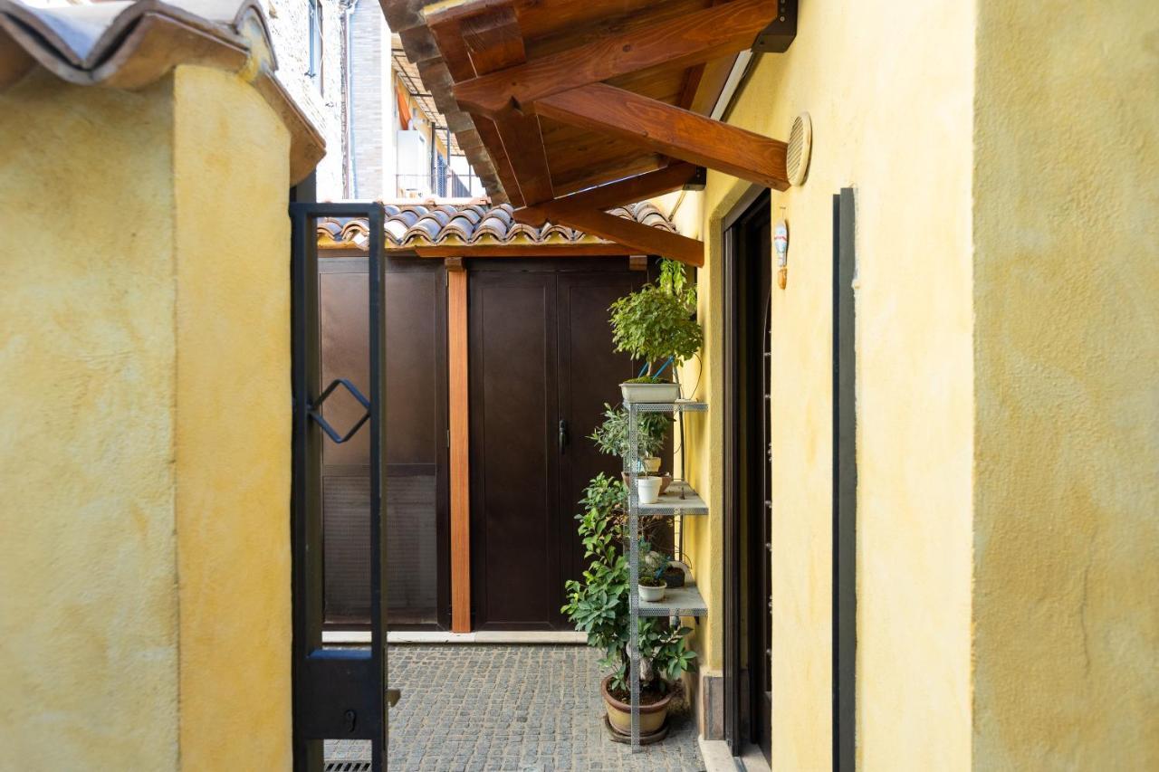 Casa Orsini, B&B&Winery Monterotondo  Exterior foto